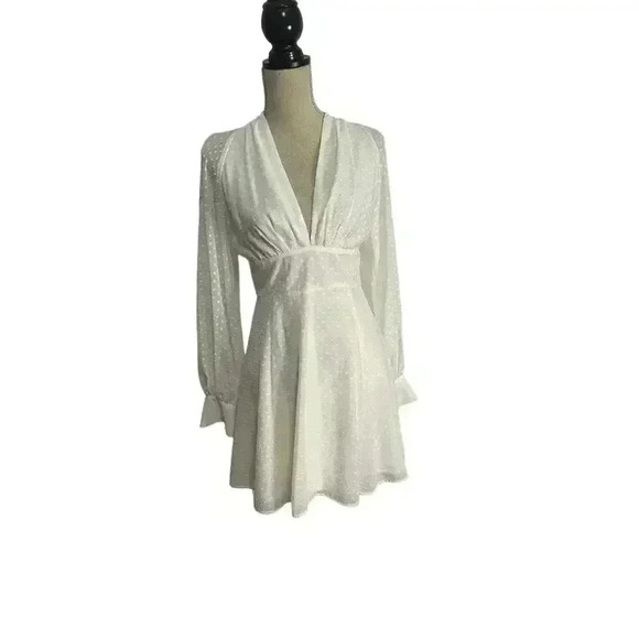 Yumi Kim Shore Thing Dress Size Med NWT white dot - Picture 3 of 14